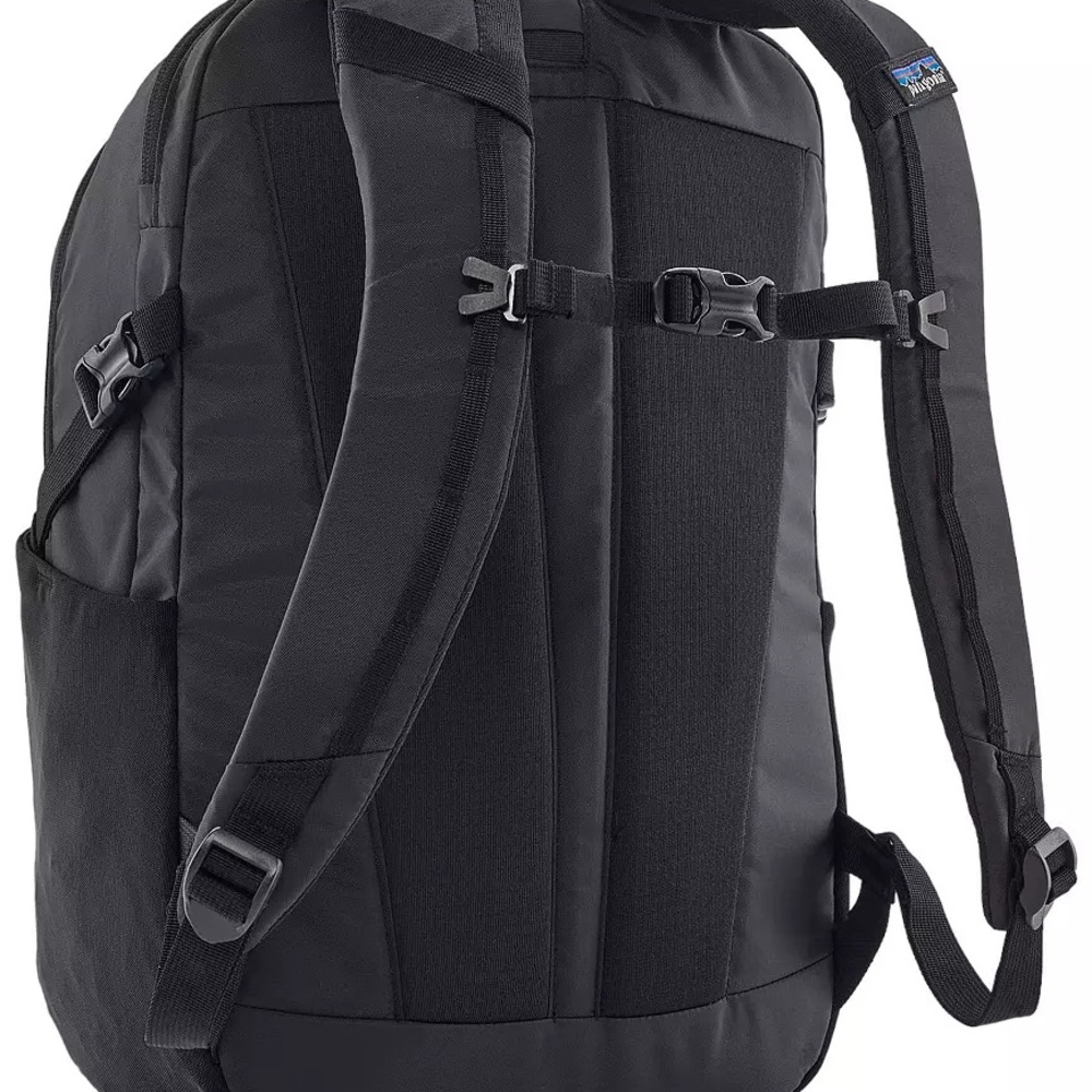 Patagonia Refugio 28L Black Men's Backpack - Picture 4 of 11